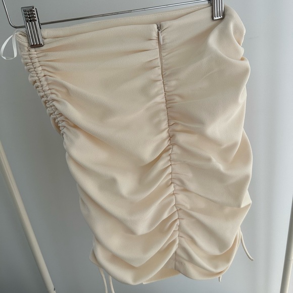 Zara Open Back Crop Top + Skirt Set - Picture 11 of 12